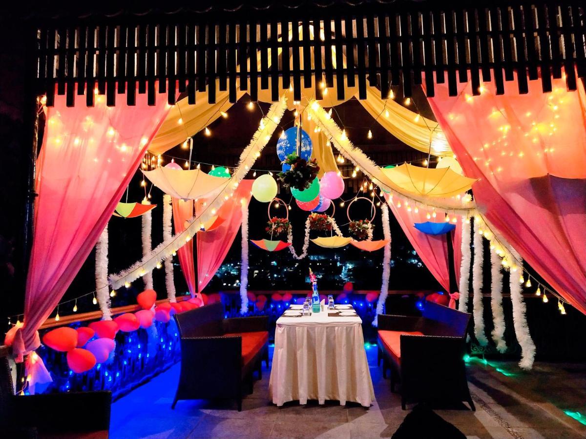 Regenta Mpg Club Mahabaleshwar Hotel Bagian luar foto