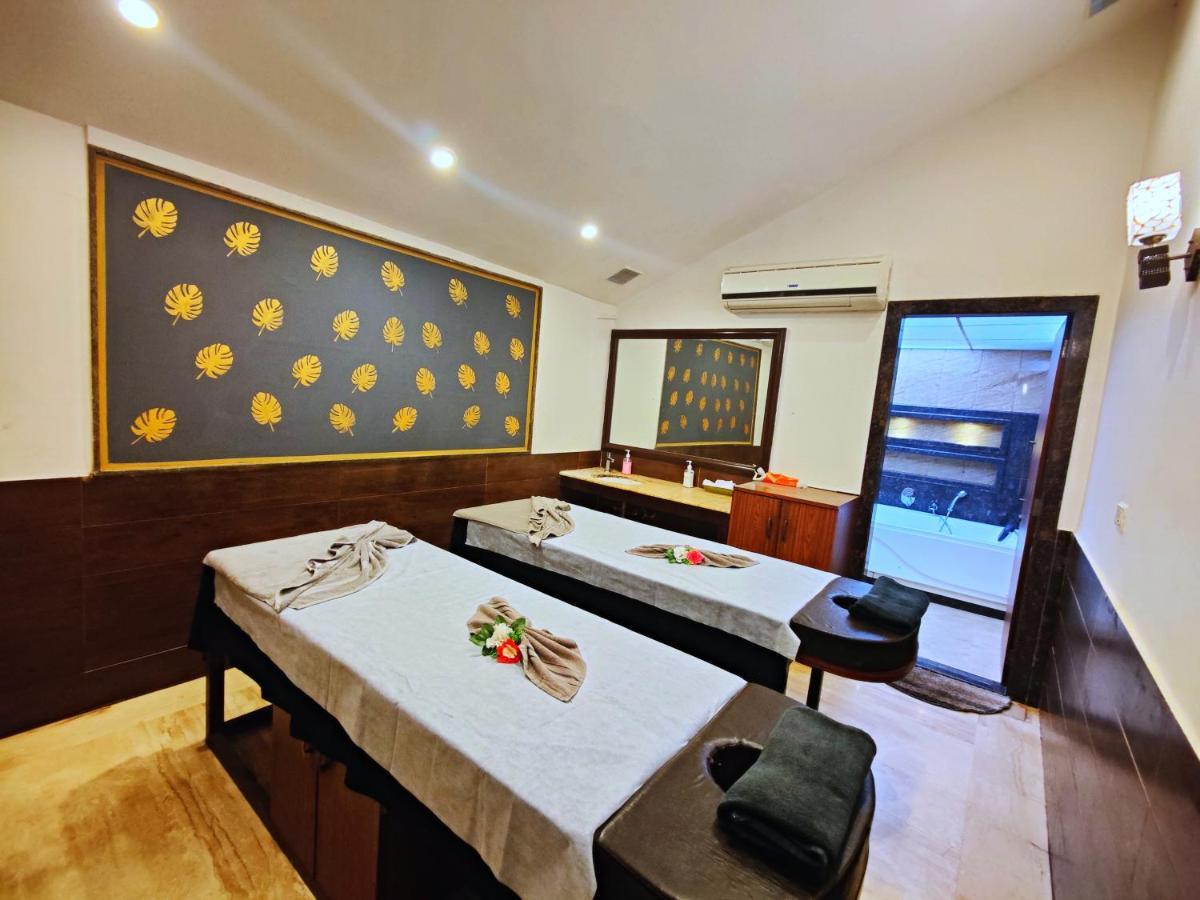 Regenta Mpg Club Mahabaleshwar Hotel Bagian luar foto